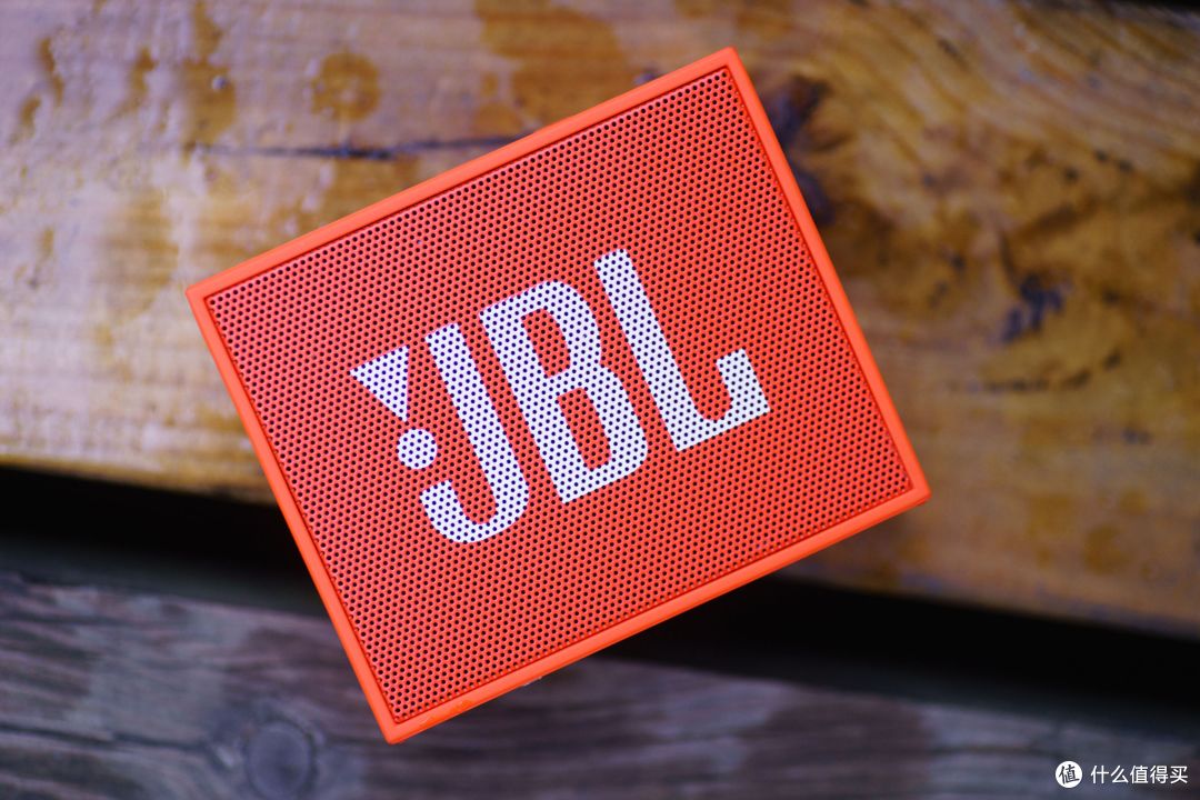 分享两个音频发声小物件:JBL Go蓝牙小音箱+晨光 蜂鹰 耳塞
