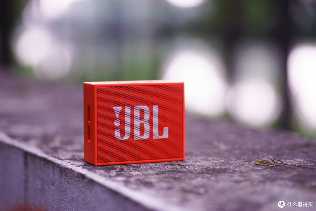 分享两个音频发声小物件:JBL Go蓝牙小音箱+晨光 蜂鹰 耳塞