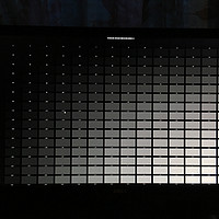 戴尔P2416D显示器效果测试(漏光|彩色|坏点)