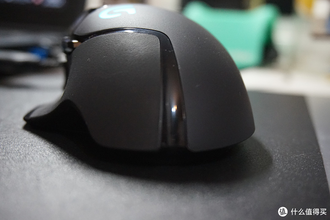 汗手必备：Logitech 罗技 G502 自适应游戏鼠标 开箱