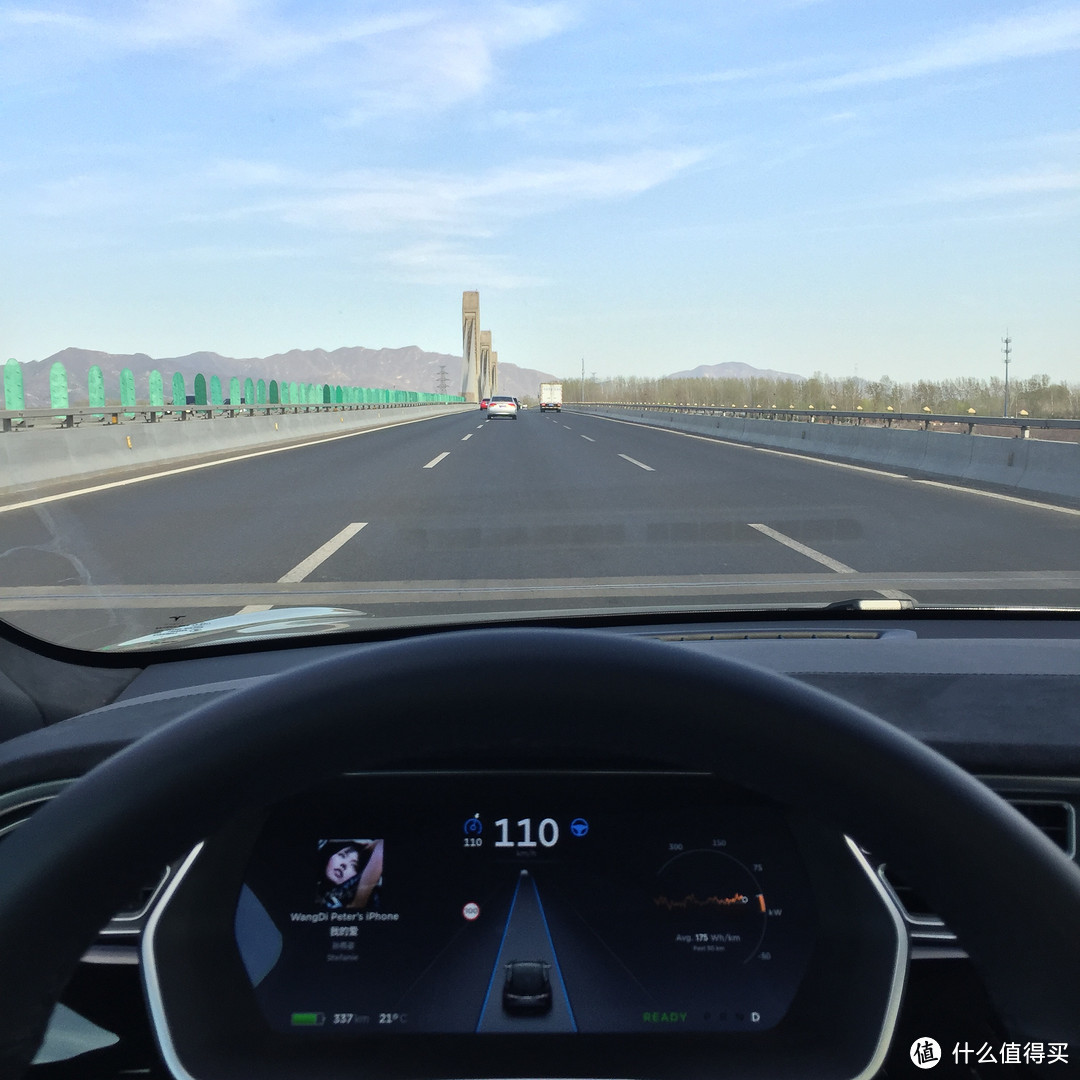 TESLA 特斯拉 Model S 85D 使用体验：关于Autopilot，人车交互，以及我后悔什么