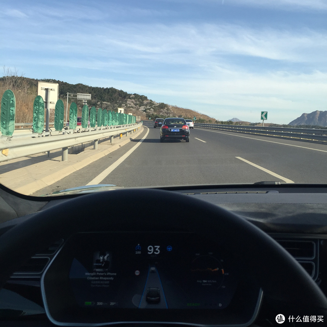 TESLA 特斯拉 Model S 85D 使用体验：关于Autopilot，人车交互，以及我后悔什么