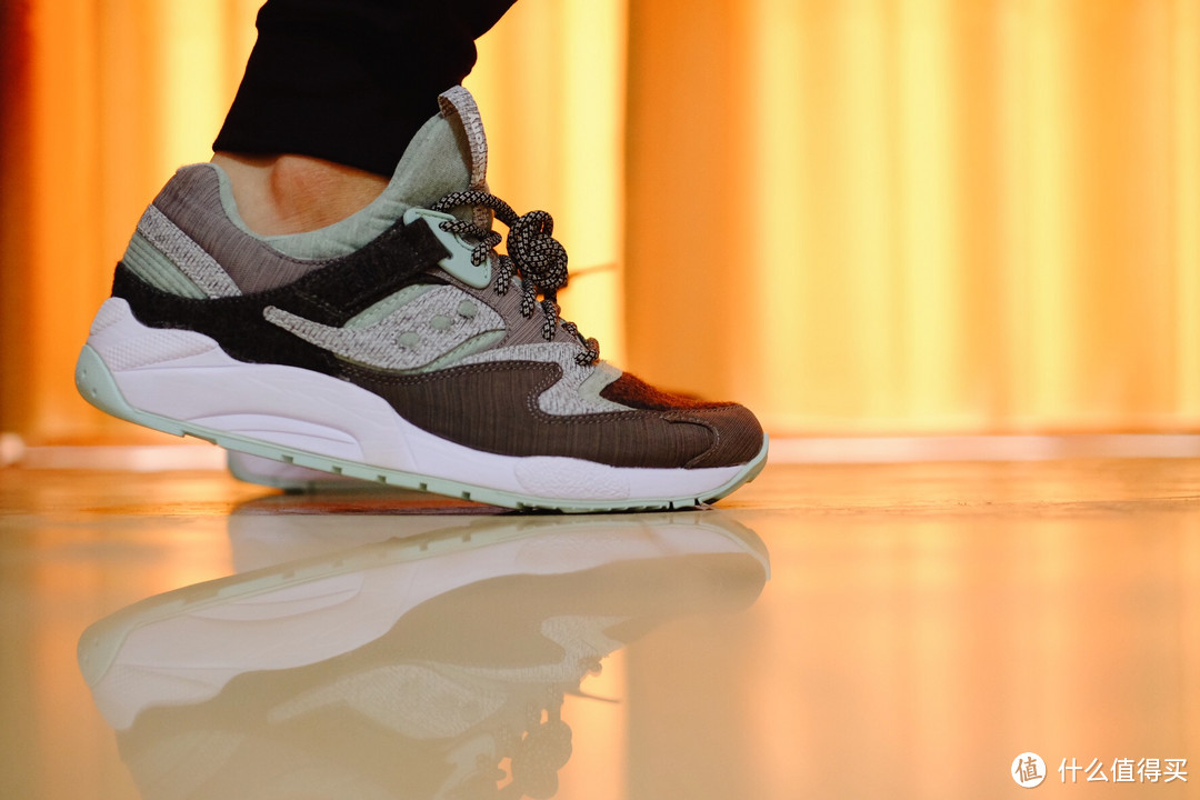 END. X SAUCONY GRID 9000 'WHITE NOISE' 联名款 休闲运动鞋