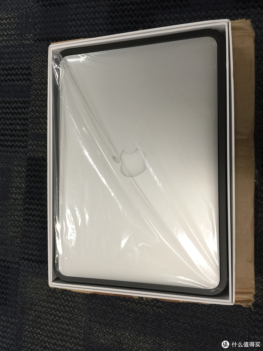 Amazon Warehouse第二单，媳妇心心念念的大苹果：APPLE 苹果  Macbook Pro i5