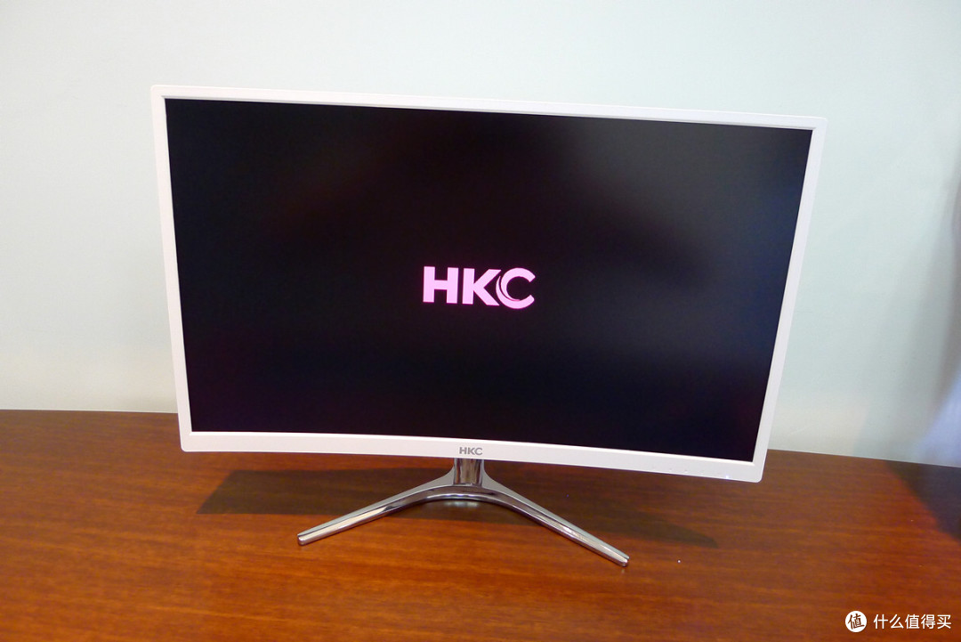 人人都说曲面好,我也来说说:hkc 惠科 c4000 显示器 使用感受