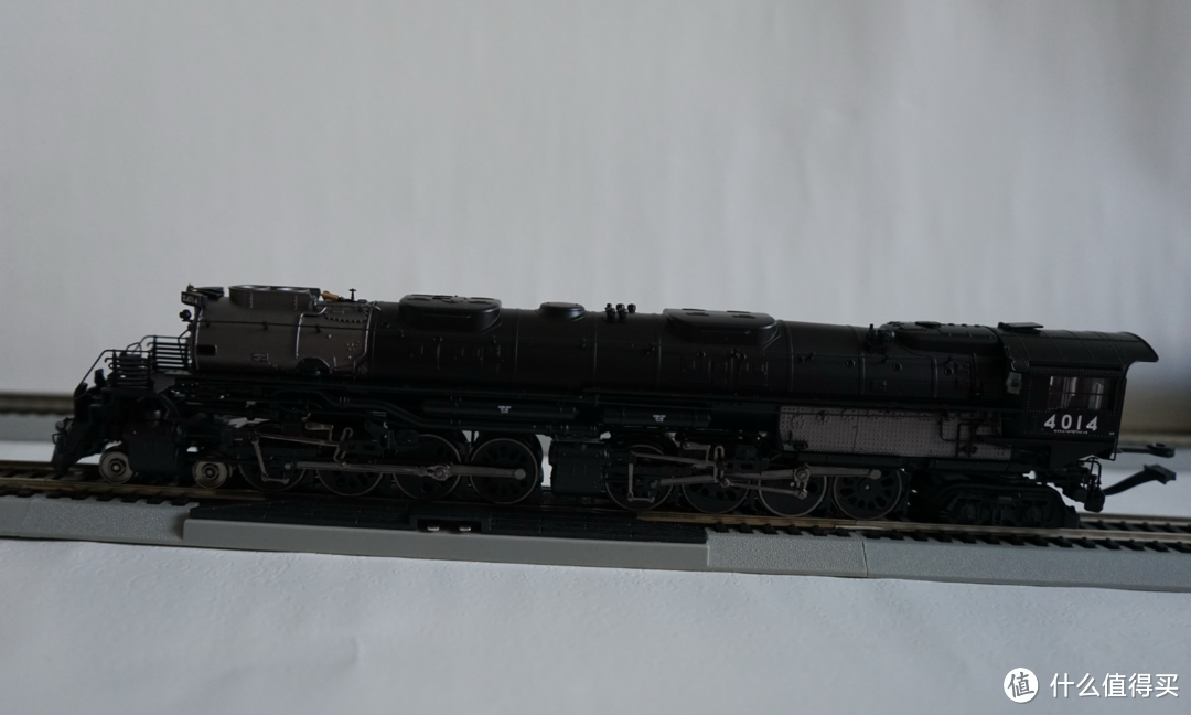 #本站首晒＃Athearn HO4-8-8-4 Big Boy 大男孩 蒸汽机车头 动力模型