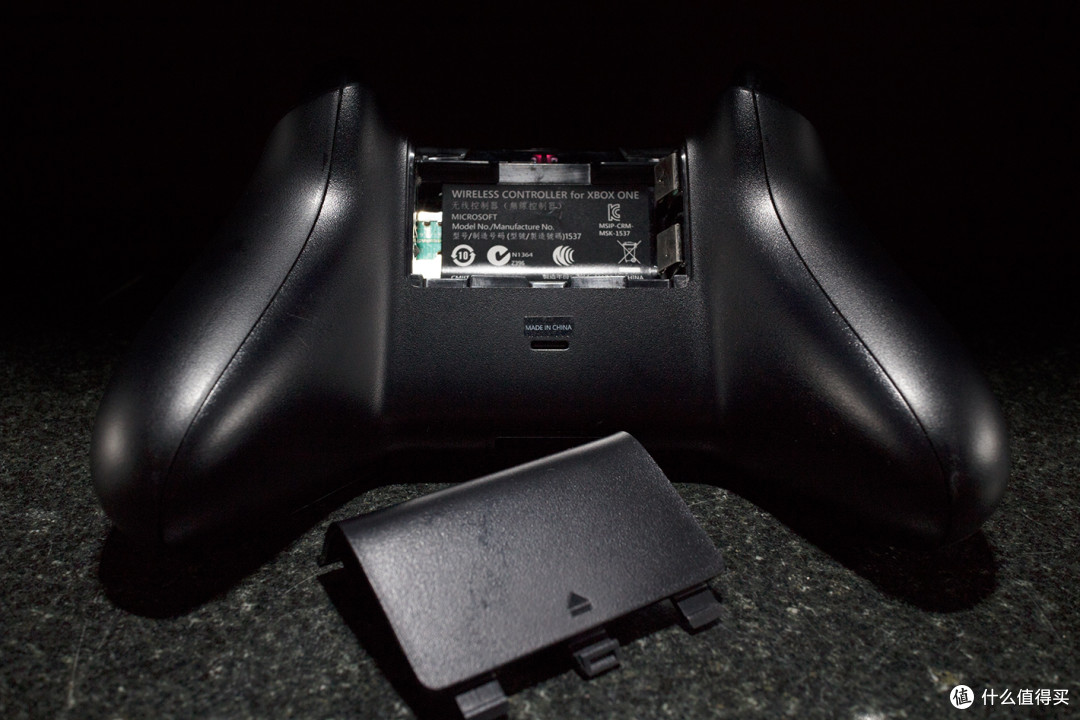 独乐乐不如众乐乐之一:Microsoft 微软 Xbox One 无线手柄