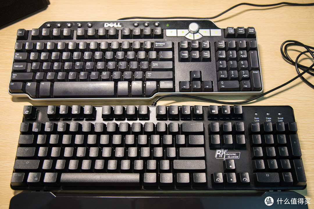 小白的第一块机械键盘royalkludgerk920青轴混合光