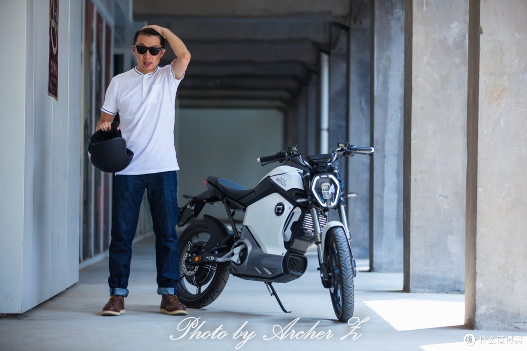 Catch the Wind —— SOCO TS1200R 城市锂电跨骑车