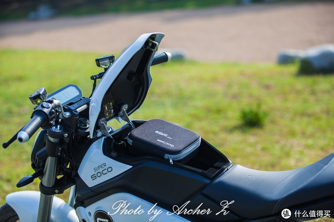 Catch the Wind —— SOCO TS1200R 城市锂电跨骑车