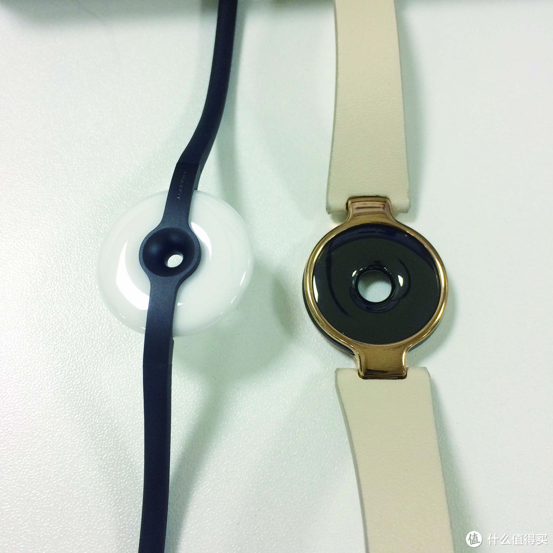 #原创新人# 颜值or实用？AMAZFIT 月霜、赤道 智能手环 开箱（附赤道腕带断裂的售后流程）