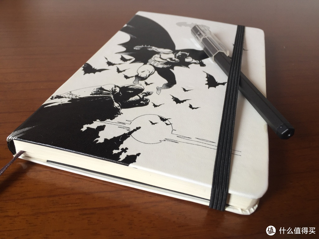 暗夜骑士归来——Moleskine 蝙蝠侠 笔记本开箱