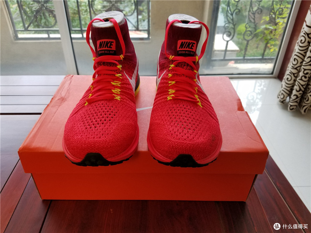 一双小红鞋：Nike 耐克 Zoom All Out Flyknit 男子跑鞋 晒单