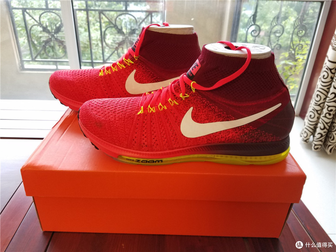 一双小红鞋：Nike 耐克 Zoom All Out Flyknit 男子跑鞋 晒单