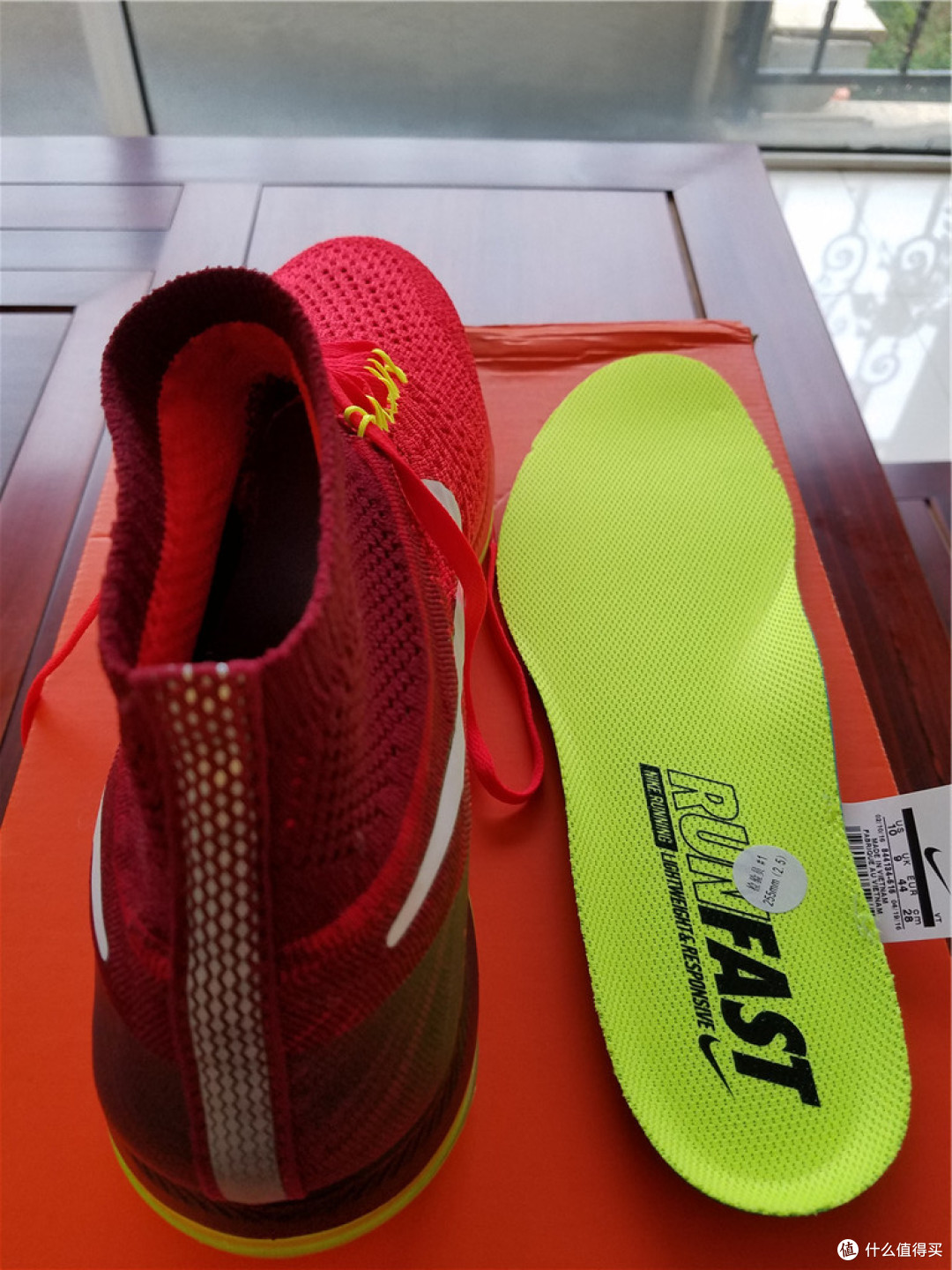 一双小红鞋：Nike 耐克 Zoom All Out Flyknit 男子跑鞋 晒单