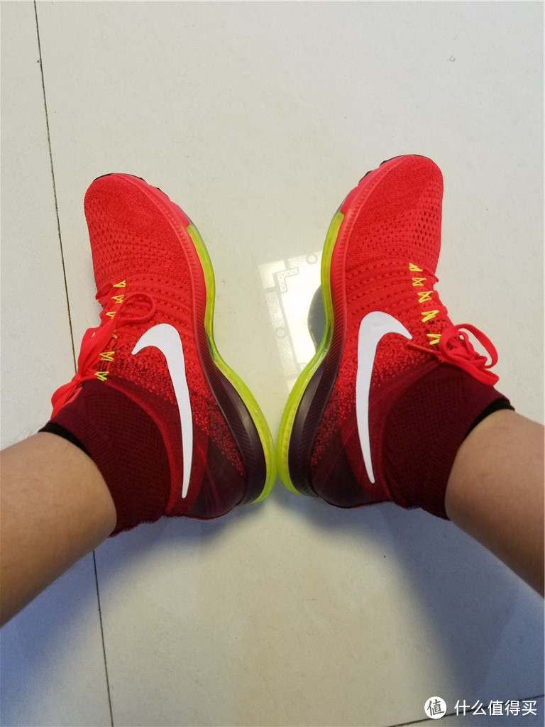 一双小红鞋：Nike 耐克 Zoom All Out Flyknit 男子跑鞋 晒单