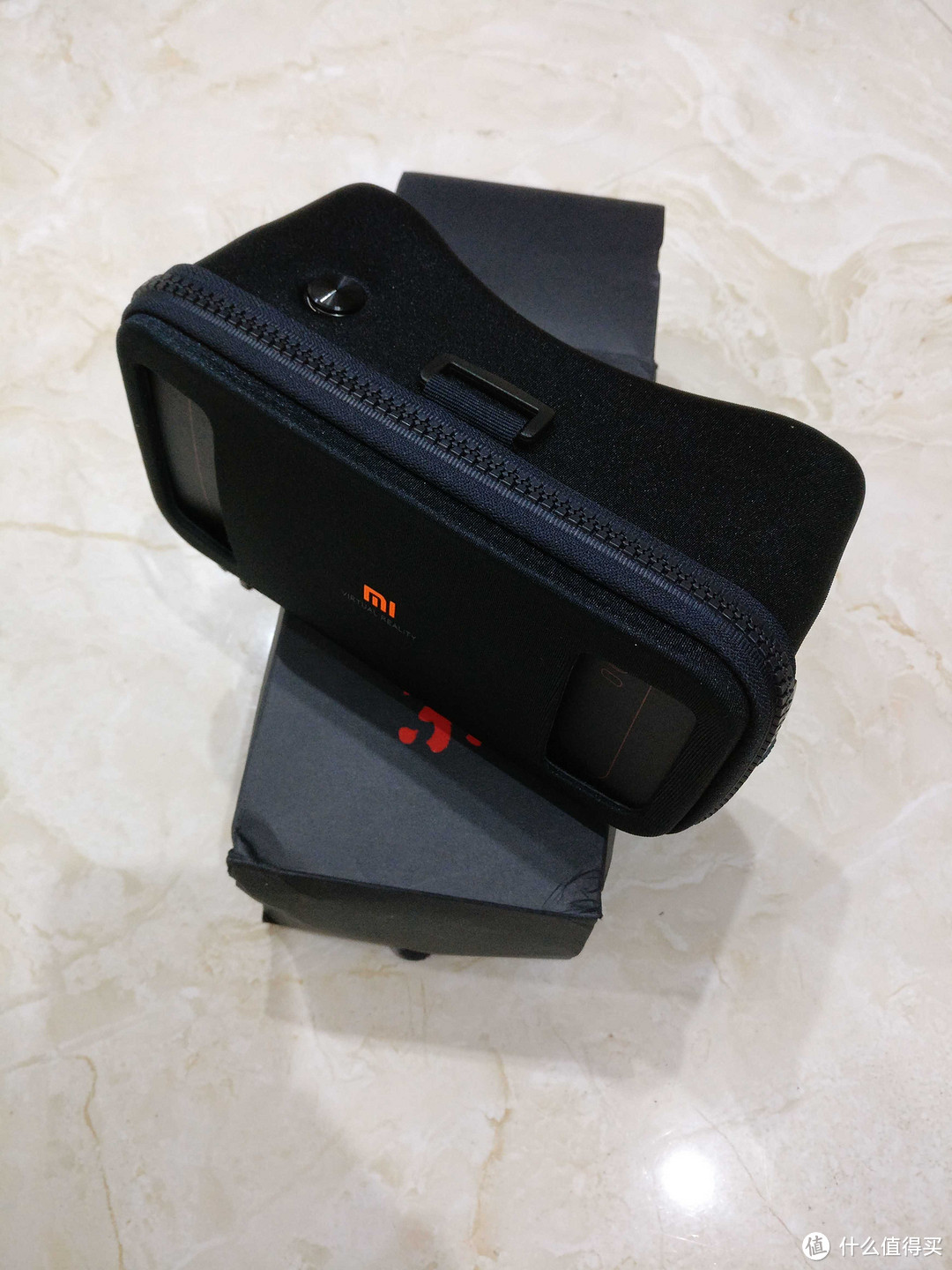 小米 VR眼镜 玩具版 内有HTC VIVE，Occulus Rift等VR眼镜~