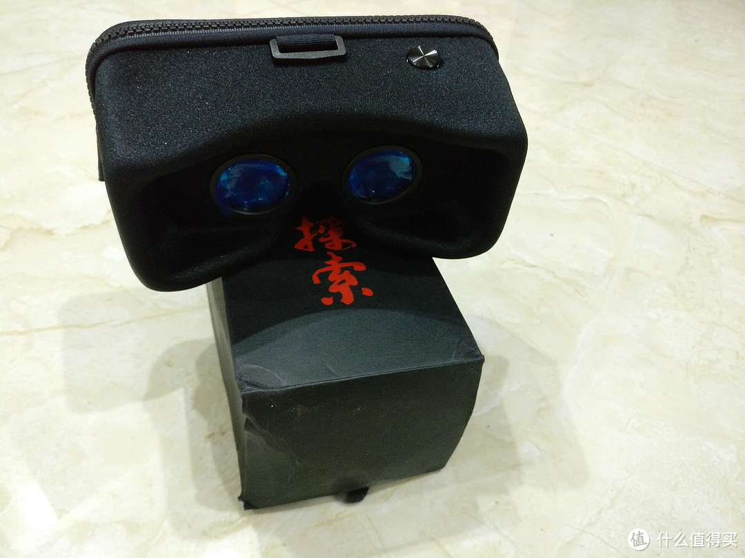 小米 VR眼镜 玩具版 内有HTC VIVE，Occulus Rift等VR眼镜~