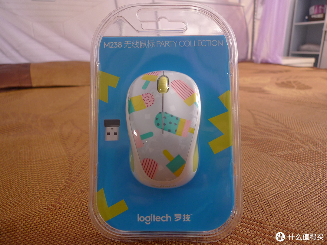 时尚个性，鼠标以换色儿为生。Logitech 罗技 无线鼠标M238-V2