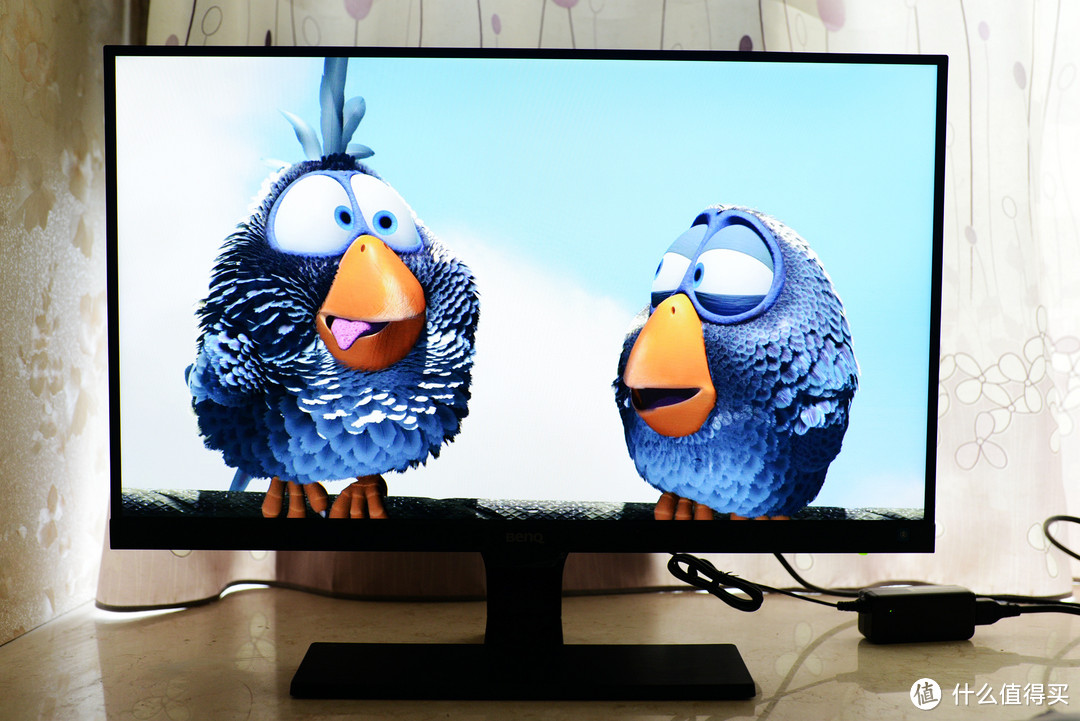 黑白更加分明：BenQ 明基 EW2775ZH 27英寸 电脑液晶显示器