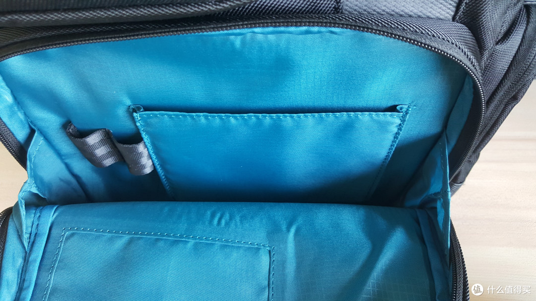 Samsonite 新秀丽 63S*09001 通勤双肩包 开箱