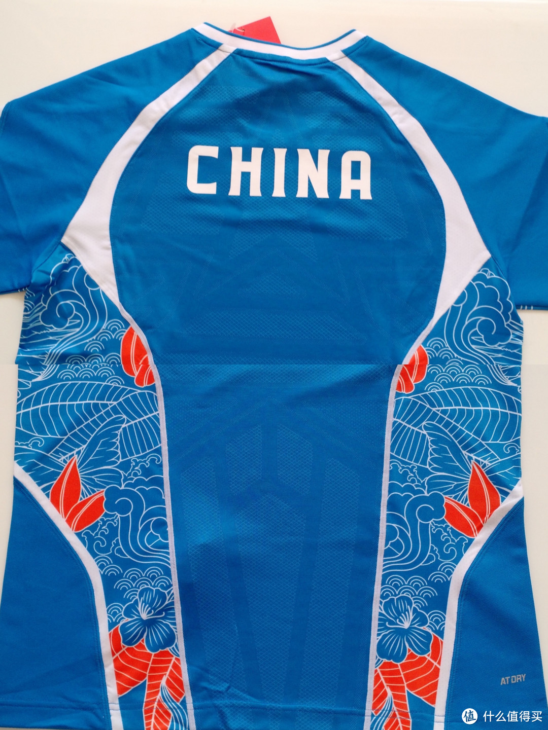 好事要多磨，危难见人情：中国国家羽毛球队比赛服奖品兑换记