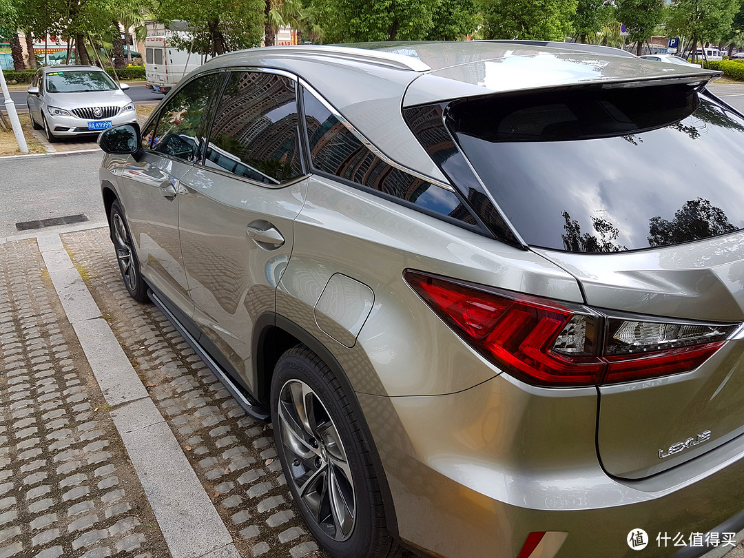 星战元素的延续：LEXUS 雷克萨斯 RX200T 典雅版 提车晒物