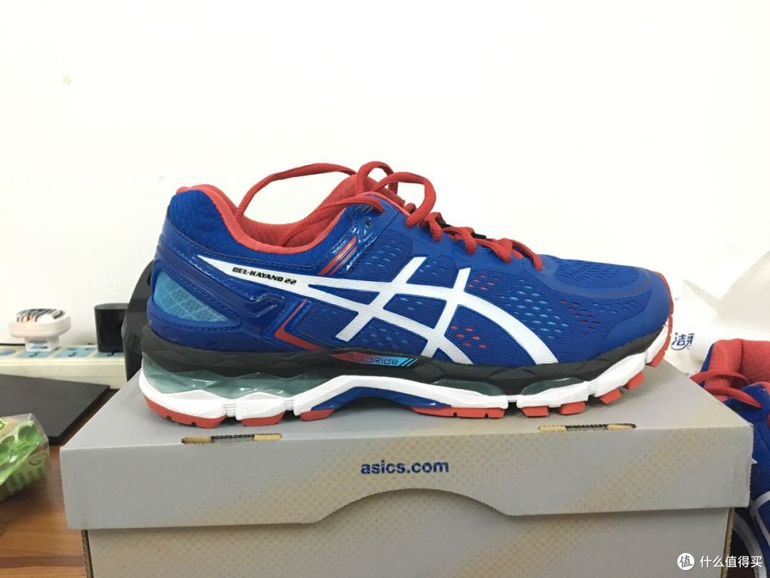 一个业余跑者的向往:asics 亚瑟士 kayano22 缓震跑鞋 开箱简评