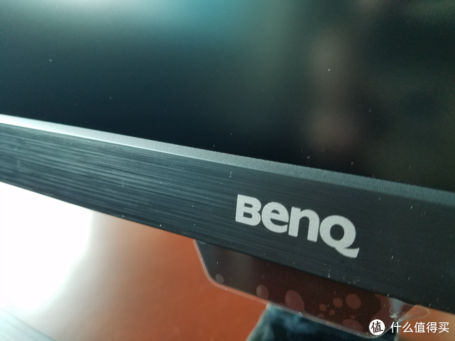 从19寸显示器升级到 BenQ 明基 EW2775ZH 是什么体验？鸟枪换炮啊！