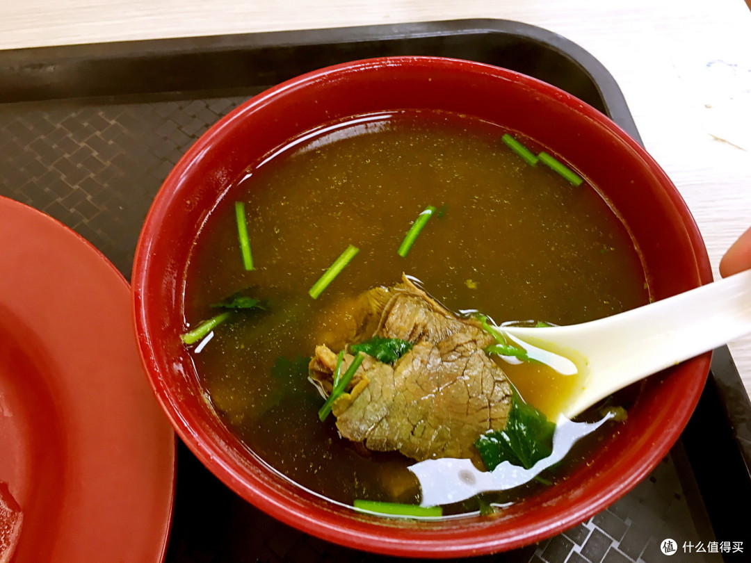 上海本土点心届的“KFC”——丰裕生煎