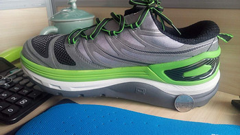 hoka one one costant 路跑鞋 开箱篇