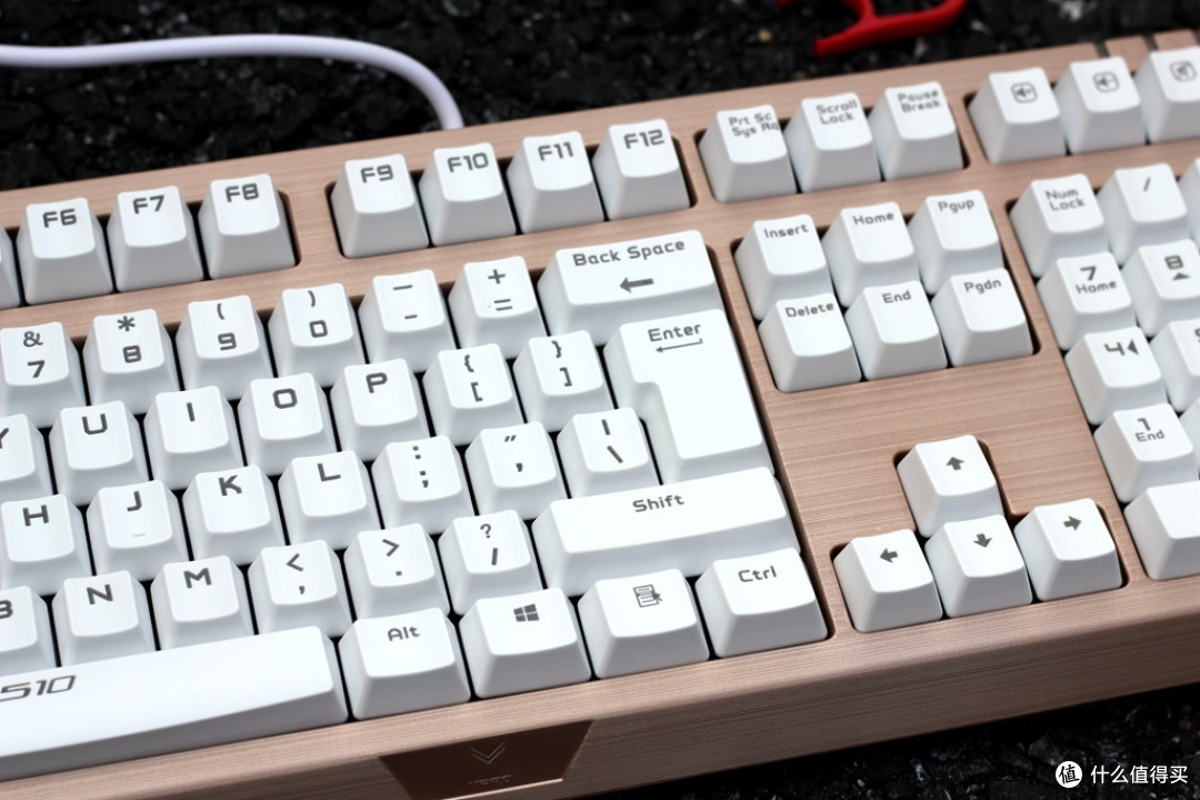 #本站首晒# 不玩灯! - 简评雷柏(Rapoo) V510 机械游戏键盘