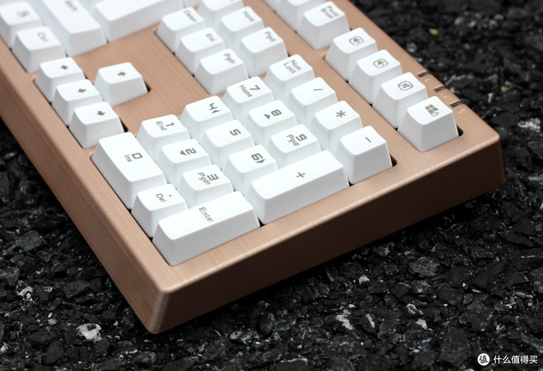 #本站首晒# 不玩灯! - 简评雷柏(Rapoo) V510 机械游戏键盘