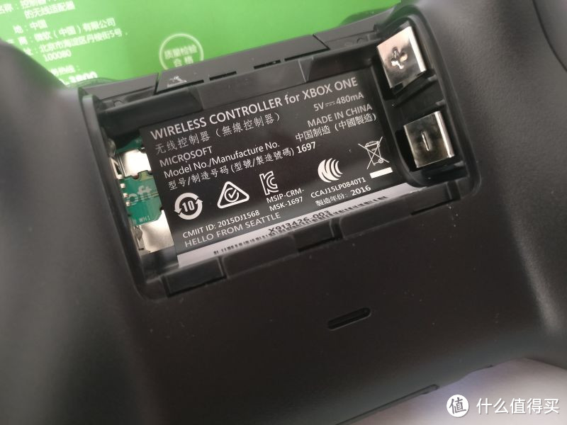 亲密接触：Microsoft 微软 XBOX One 无线手柄+PC适配器