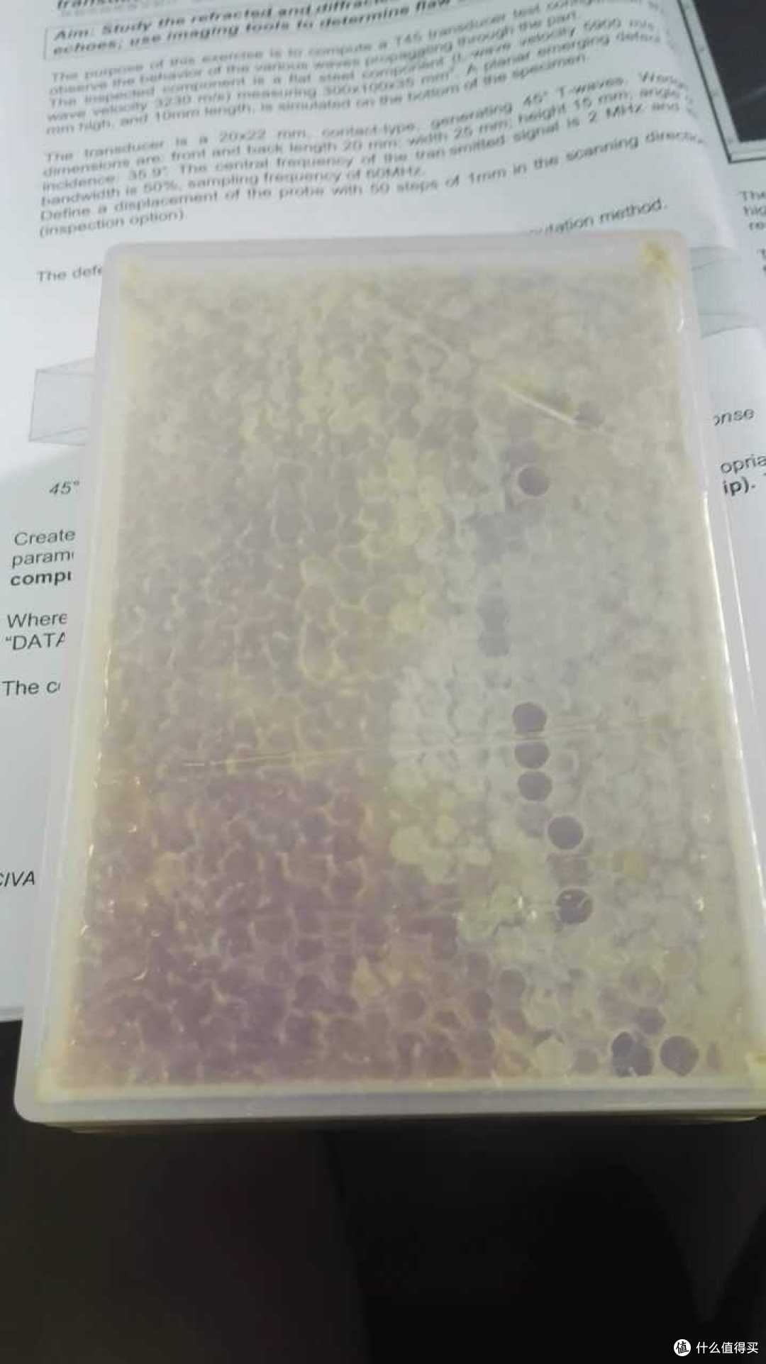 可以用勺子吃的蜂蜜——巢蜜