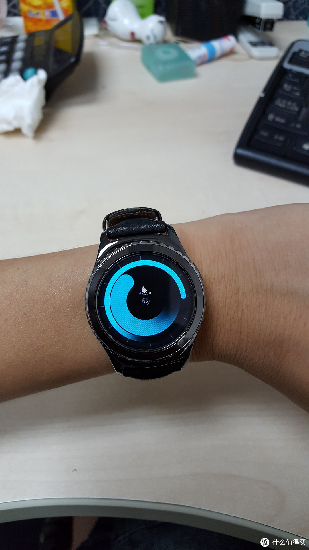 纪念我为了颜值收——SAMSUNG 三星 GEAR S2 classic 智能手表
