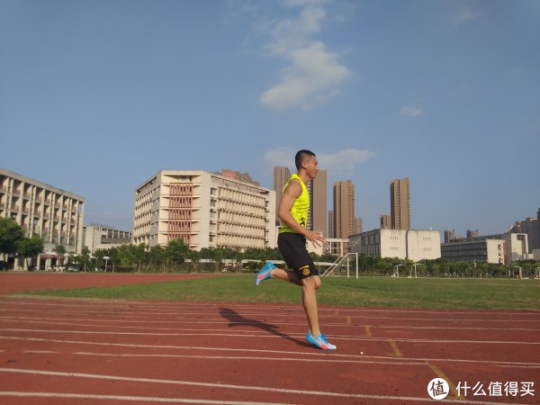 skins 思金斯 运动二合一跑步压缩短裤