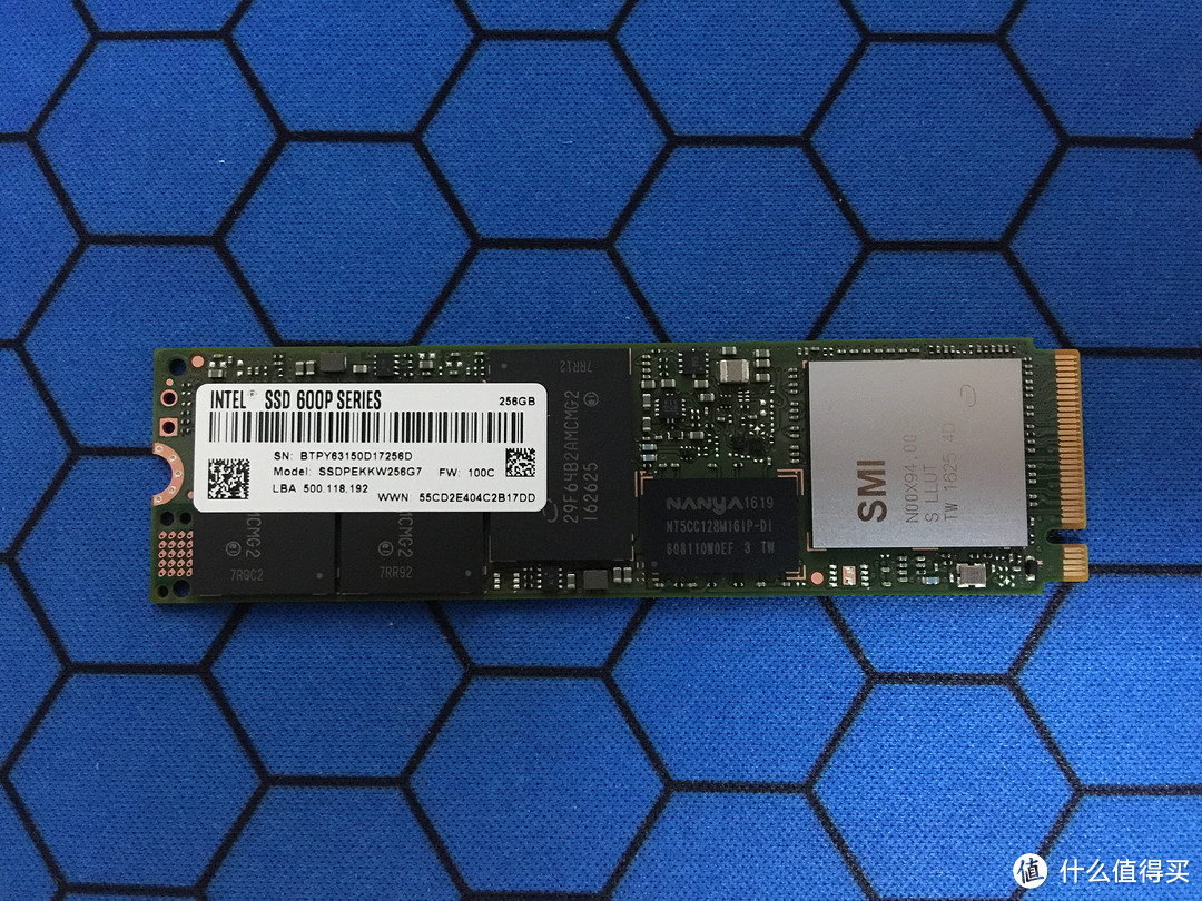 intel 英特尔 600P 256G Nvme M.2 固态硬盘开箱简测