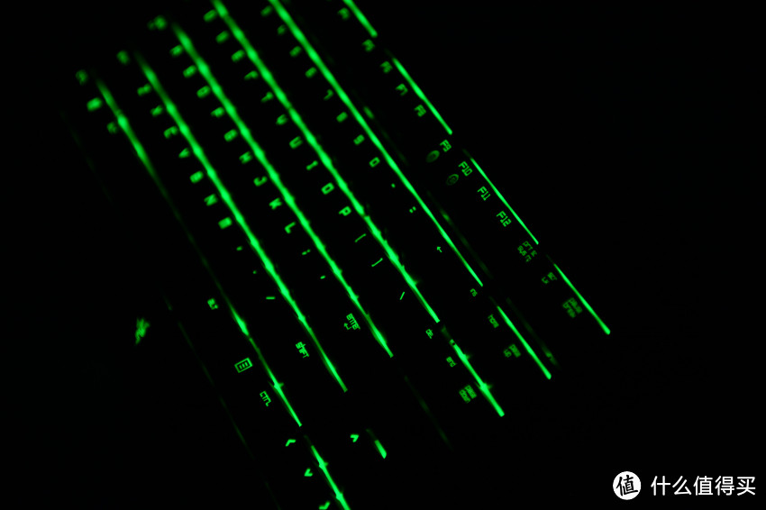 699元能买到的 RGB 机械键盘会是什么样？—— RaZER 雷蛇 黑寡妇蜘蛛竞技幻彩版 87键 使用测评