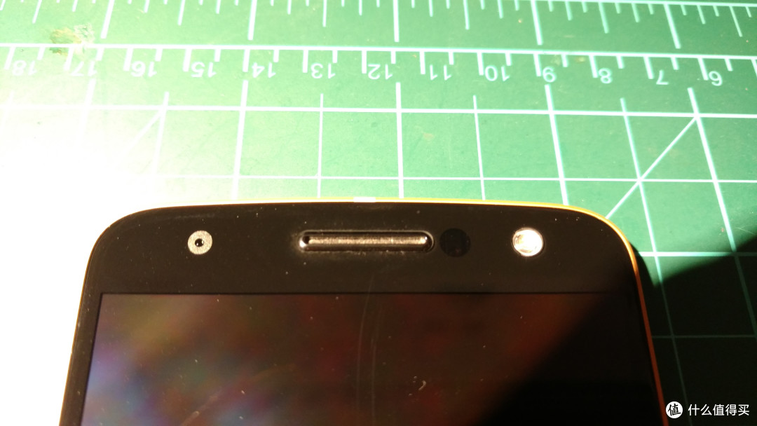 又为情怀买单了——MOTOROLA 摩托罗拉 Moto Z（XT1650）智能手机