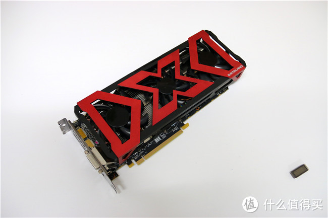 凑齐游戏平台的最后一块，两张 AMD RX 480 显卡 玩转4K游戏