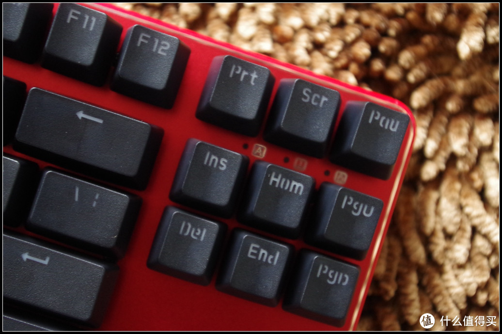 简单的坚持 —— Ganss 高斯 GK87 机械键盘 使用简评