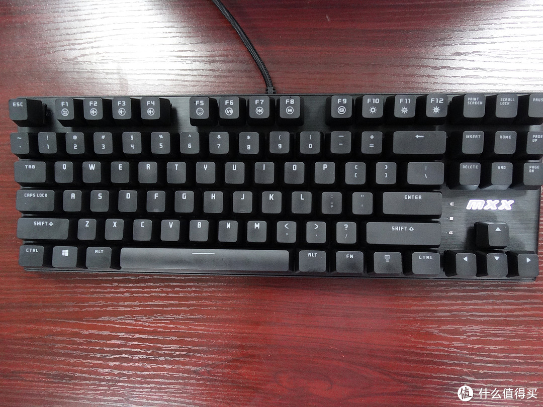 国产键盘颜值担当——镭拓MXX樱桃轴机械键盘