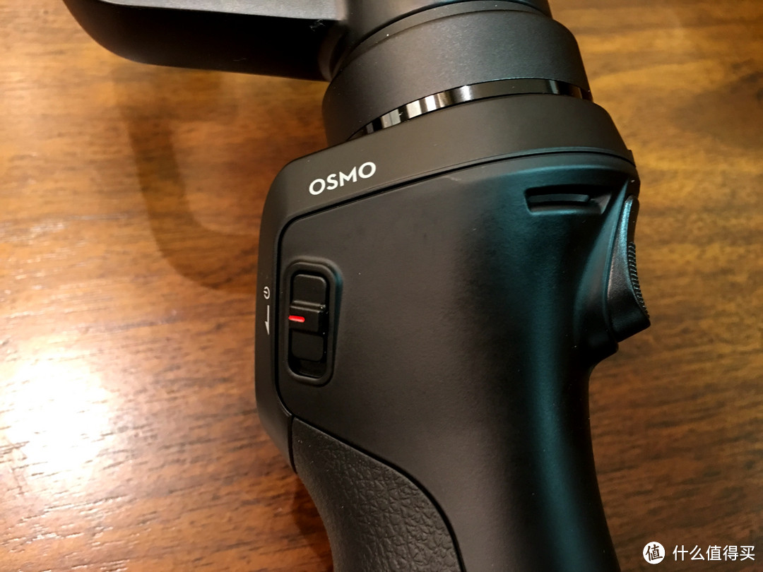 手持拍摄利器，把玩大疆Mobile OSMO 灵眸手机云台