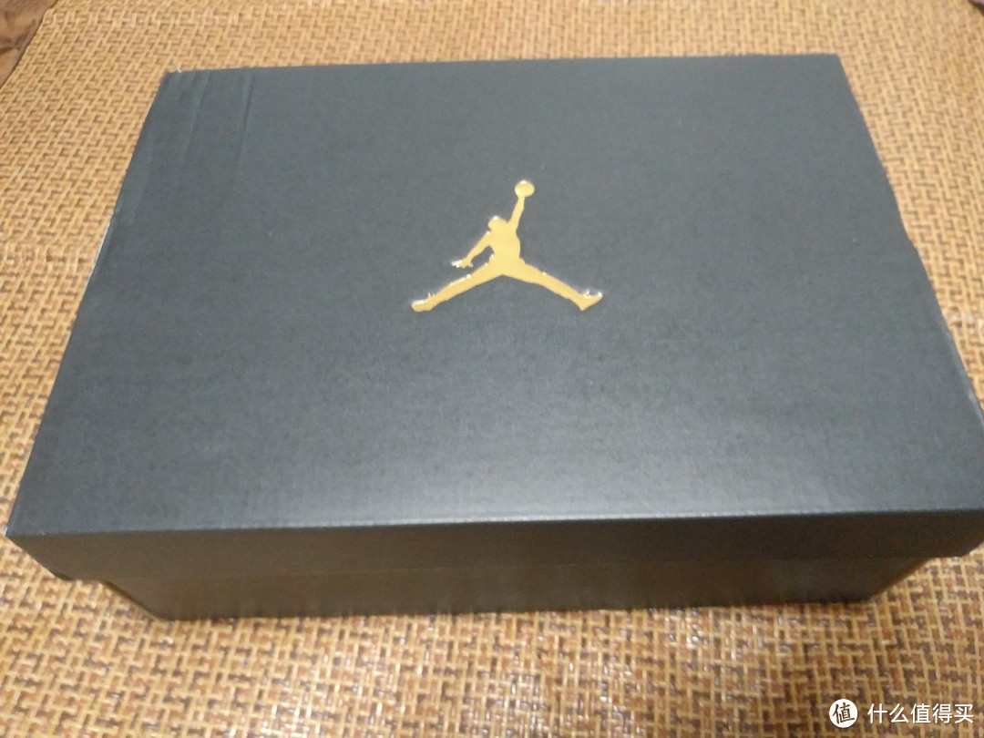 Eastbay新入：Air Jordan 乔丹 1 mid 篮球鞋