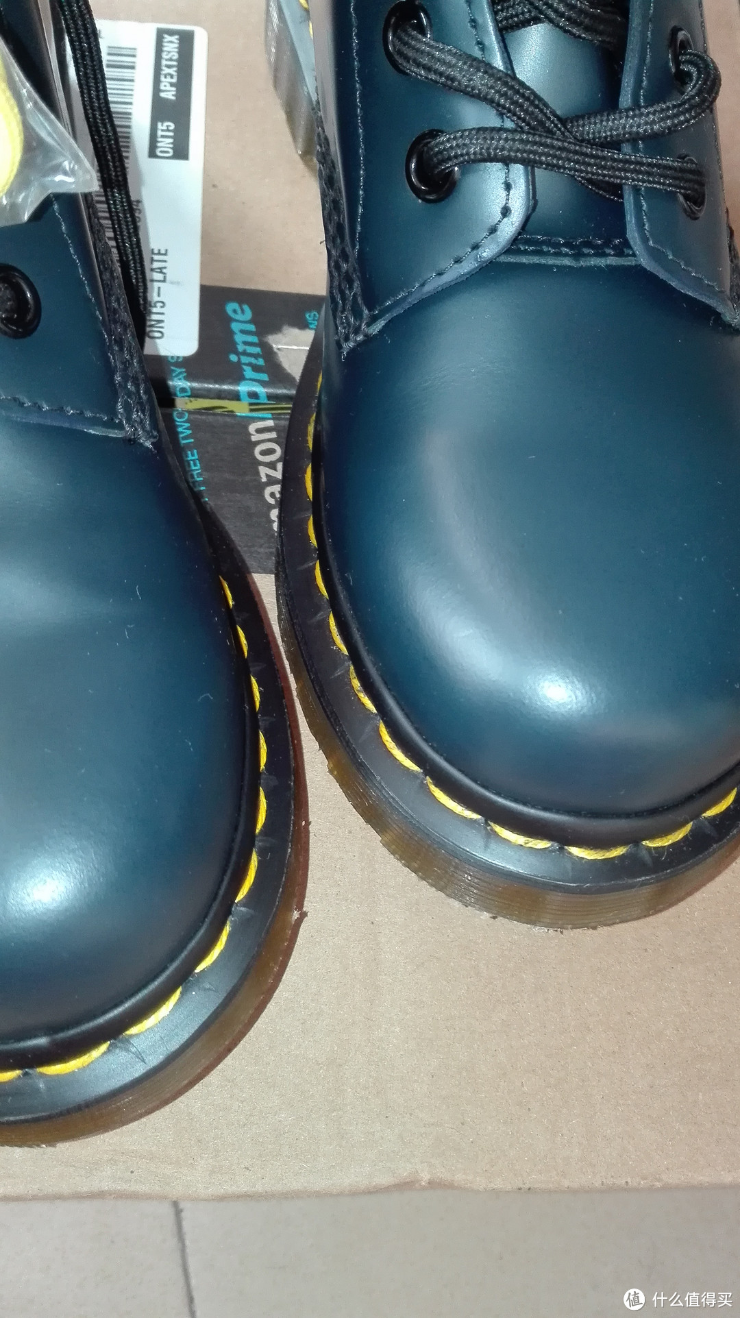 你的价值远胜过珍珠：为女神美亚海淘 Dr.Martens 1460 经典女款马丁靴