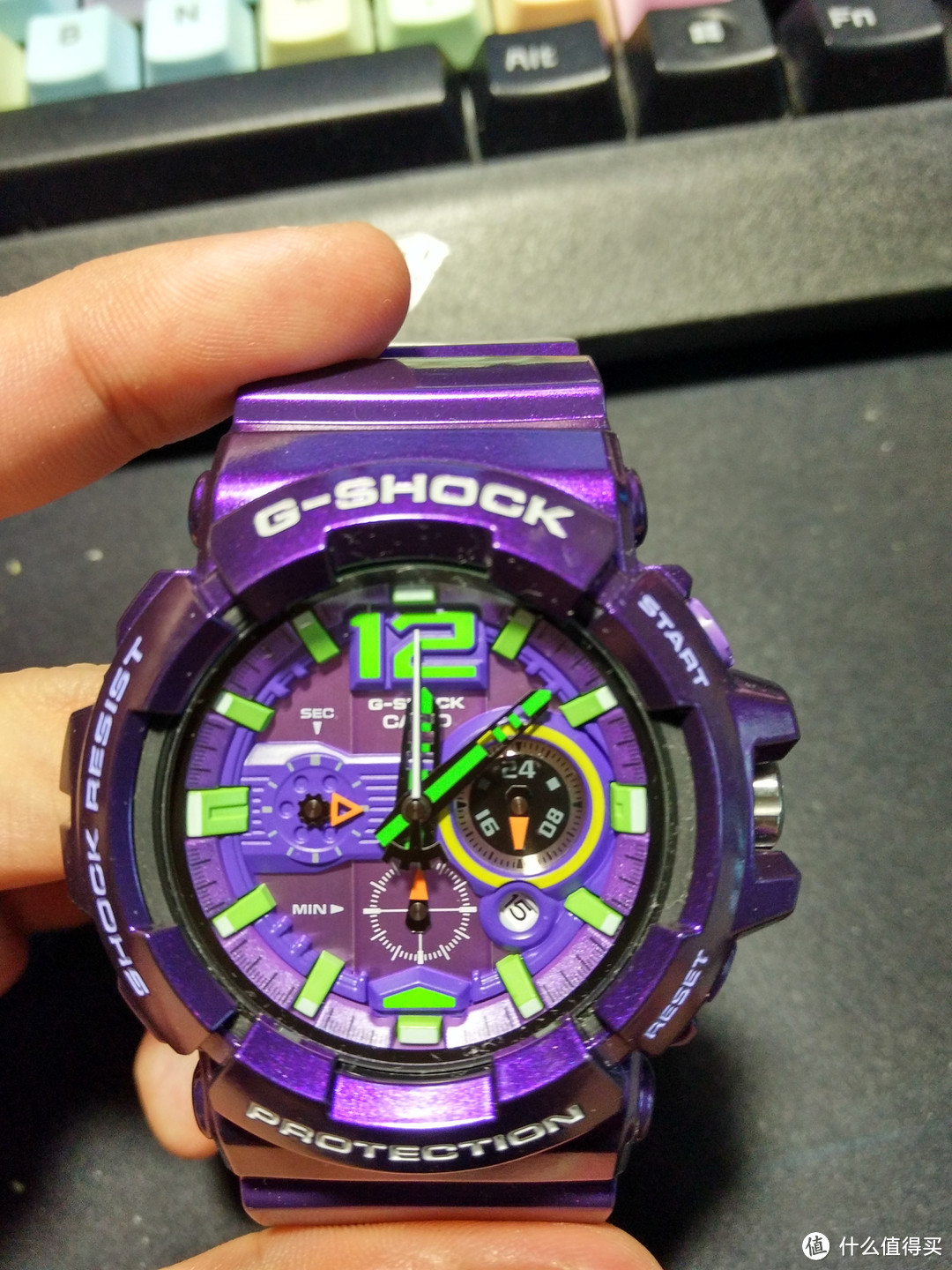 幻想EVA  G-SHOCK 绚丽紫 GAC-110-6A 腕表