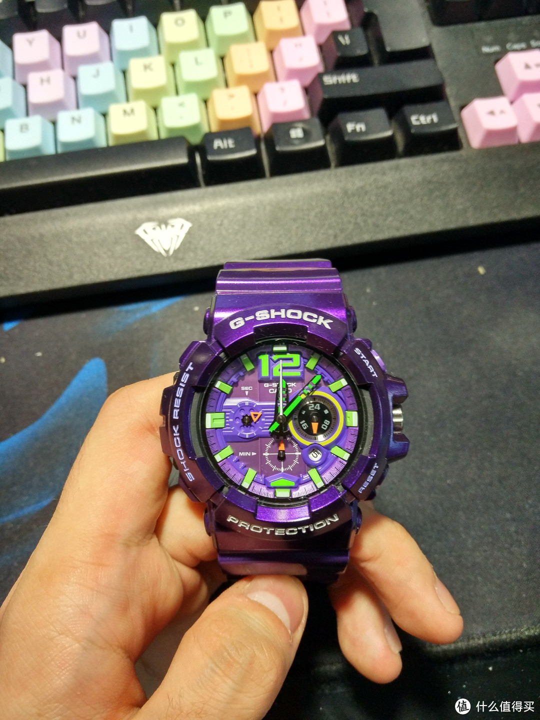 幻想EVA  G-SHOCK 绚丽紫 GAC-110-6A 腕表