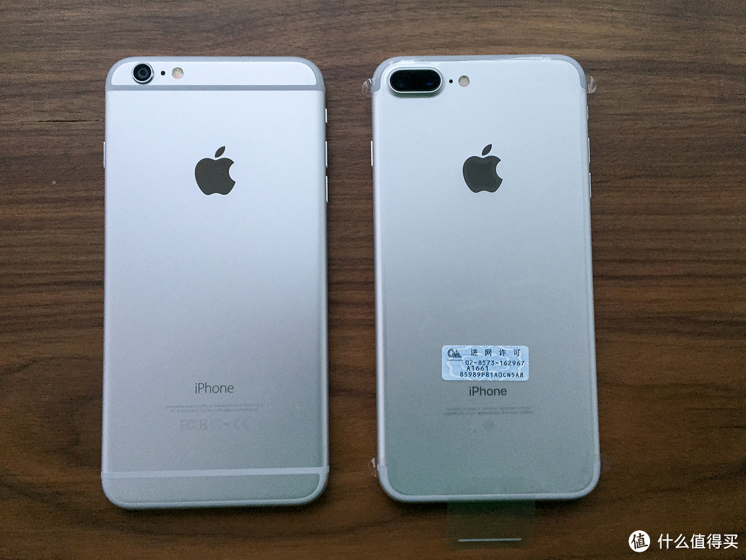 新鮮出爐:apple 蘋果 iphone 7plus 銀色 開箱