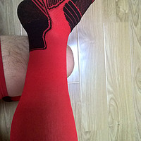 Skins 思金斯 压缩袜 & UNDER ARMOUR 安德玛 Fitness Legging 强力伸缩紧身裤 开箱